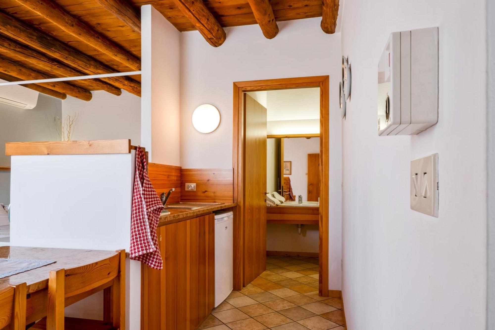 Agriturismo Le Ginestre 拉齐塞 外观 照片